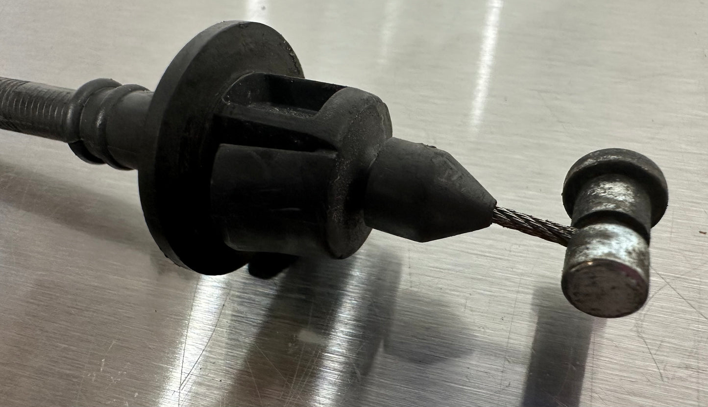 99-04 Ford Mustang GT Throttle Cable OEM F8ZC-9A758-CC #01