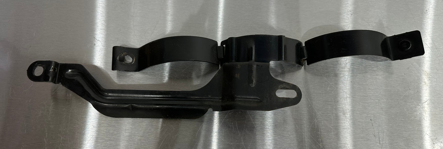 99-04 Ford Mustang ACAir Conditioner Accumulator Bracket #01