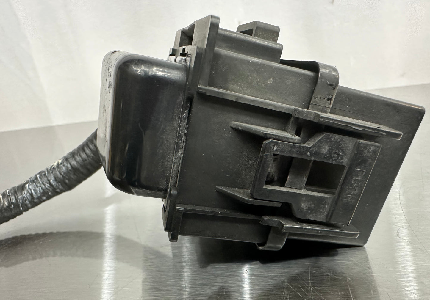 99-04 Ford Mustang Radiator Fan Relay OEM #01