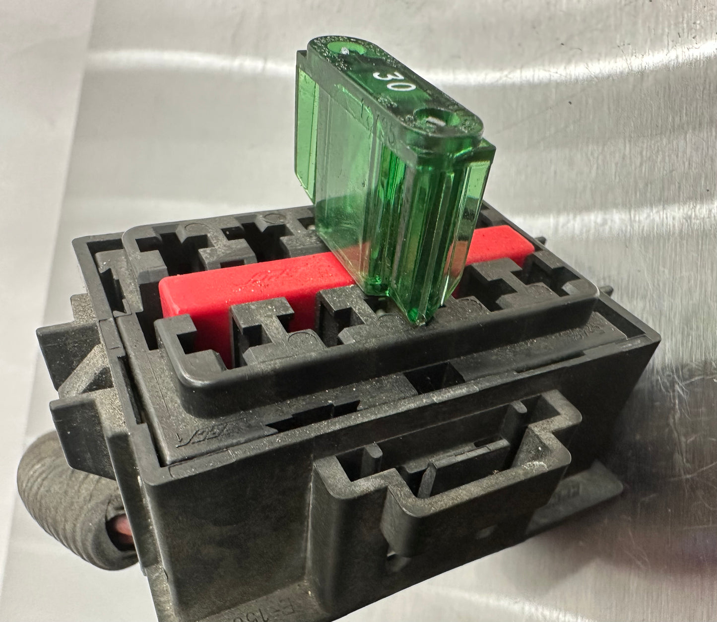 99-04 Ford Mustang Radiator Fan Relay OEM #01