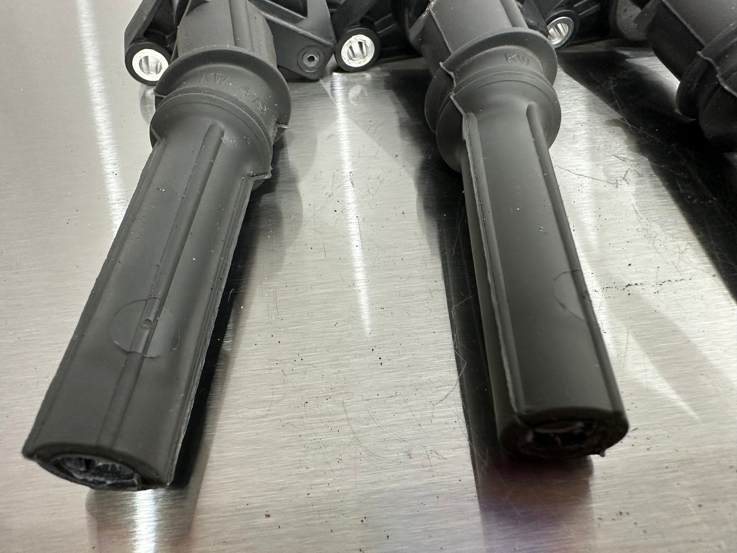 99-04 Ford Mustang GT Motorcraft Ignition Coils OEM 8W7E-12A366-AA #01