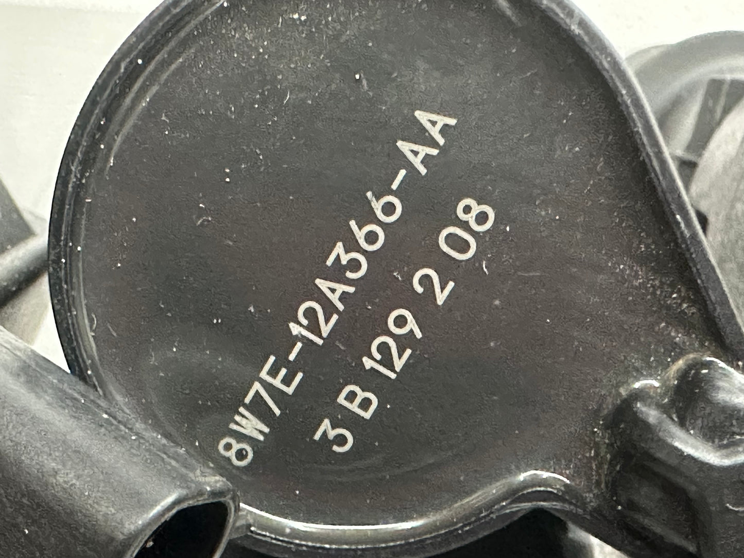 99-04 Ford Mustang GT Motorcraft Ignition Coils OEM 8W7E-12A366-AA #01