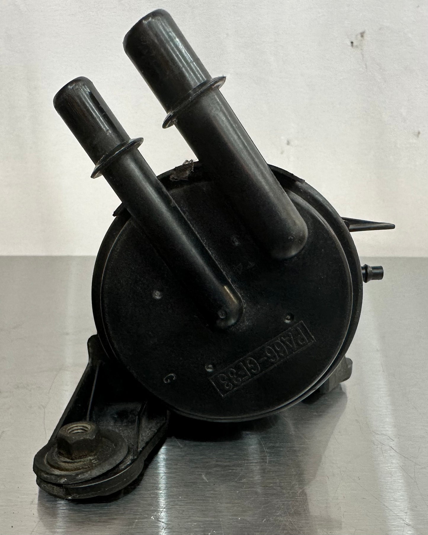 99-04 Ford Mustang EGR Fuel Vapor Canister Purge Valve OEM F8ZE-9C915-DA #01