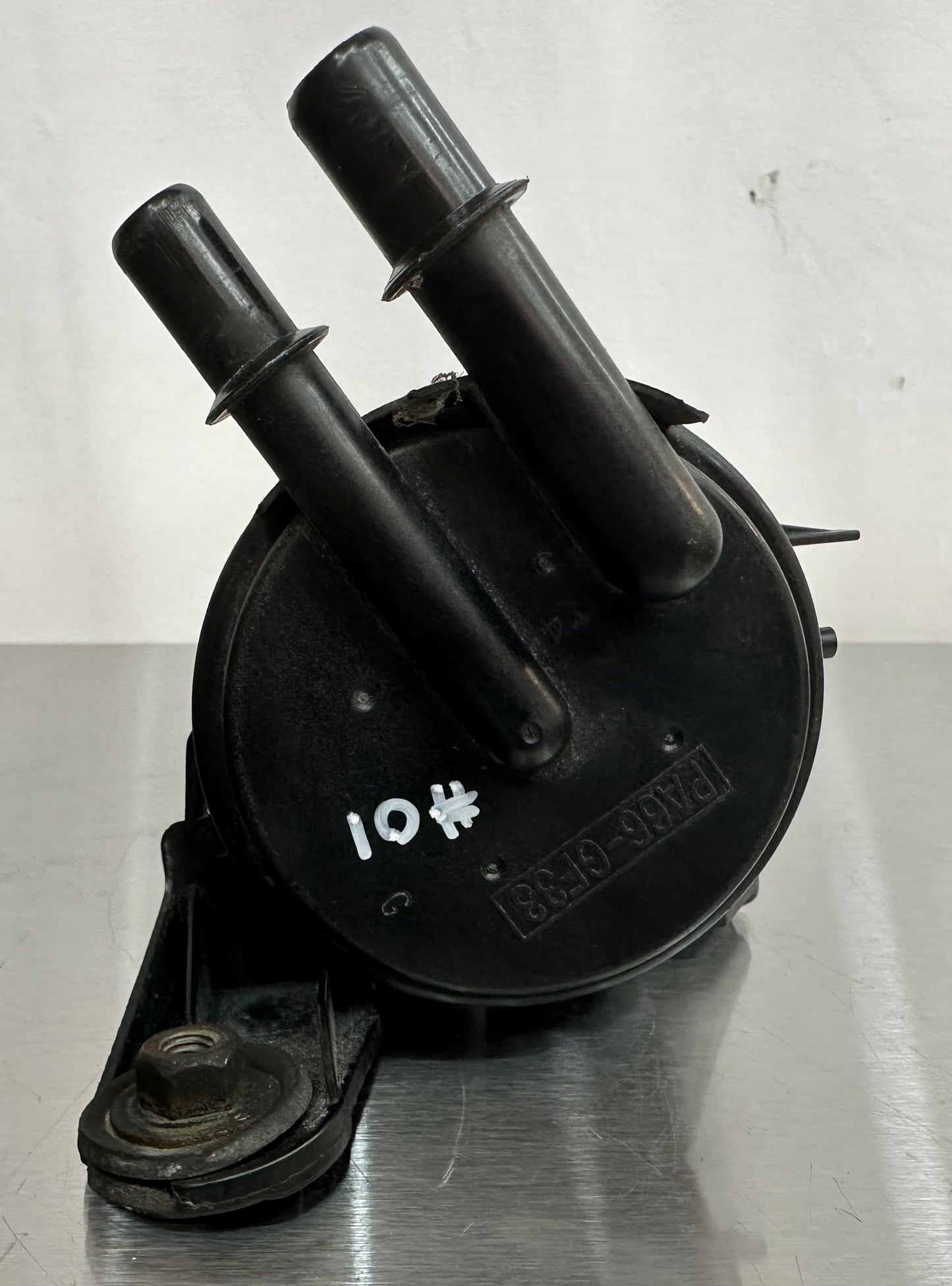 99-04 Ford Mustang EGR Fuel Vapor Canister Purge Valve OEM F8ZE-9C915-DA #01