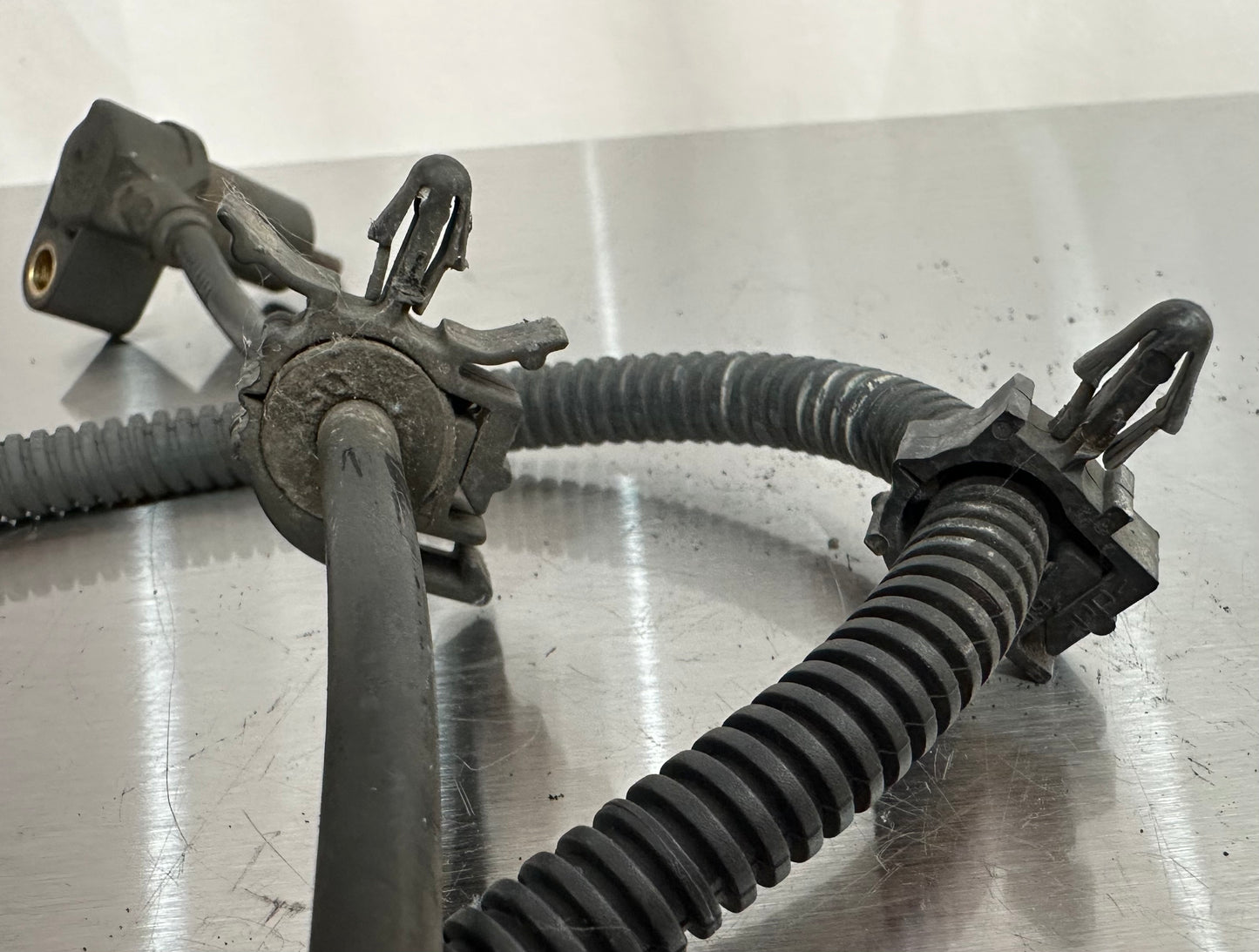 99-04 Ford Mustang Front Wheel Speed Sensor Driver Side LH OEM F7ZC-2C205-AA #01