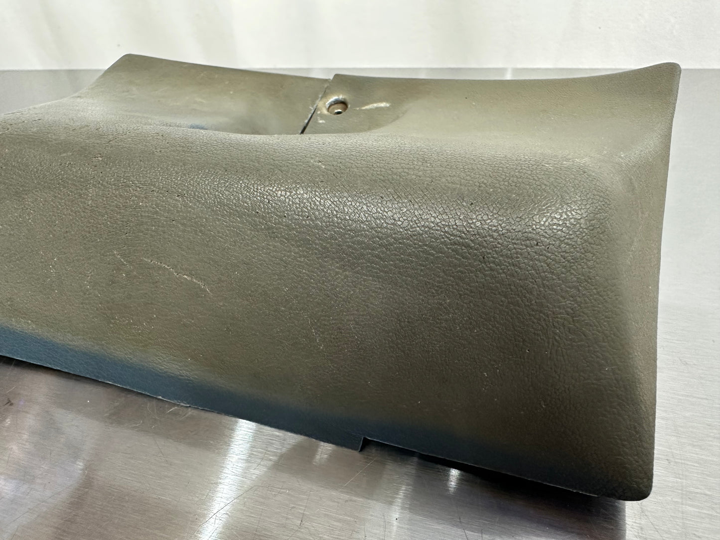 80-86 Ford F150 F250 Regular Cab Seatbelt Cover Bezel LH RH OEM E4TB-1030230-AWH, E4TB-106023-AWH #T83