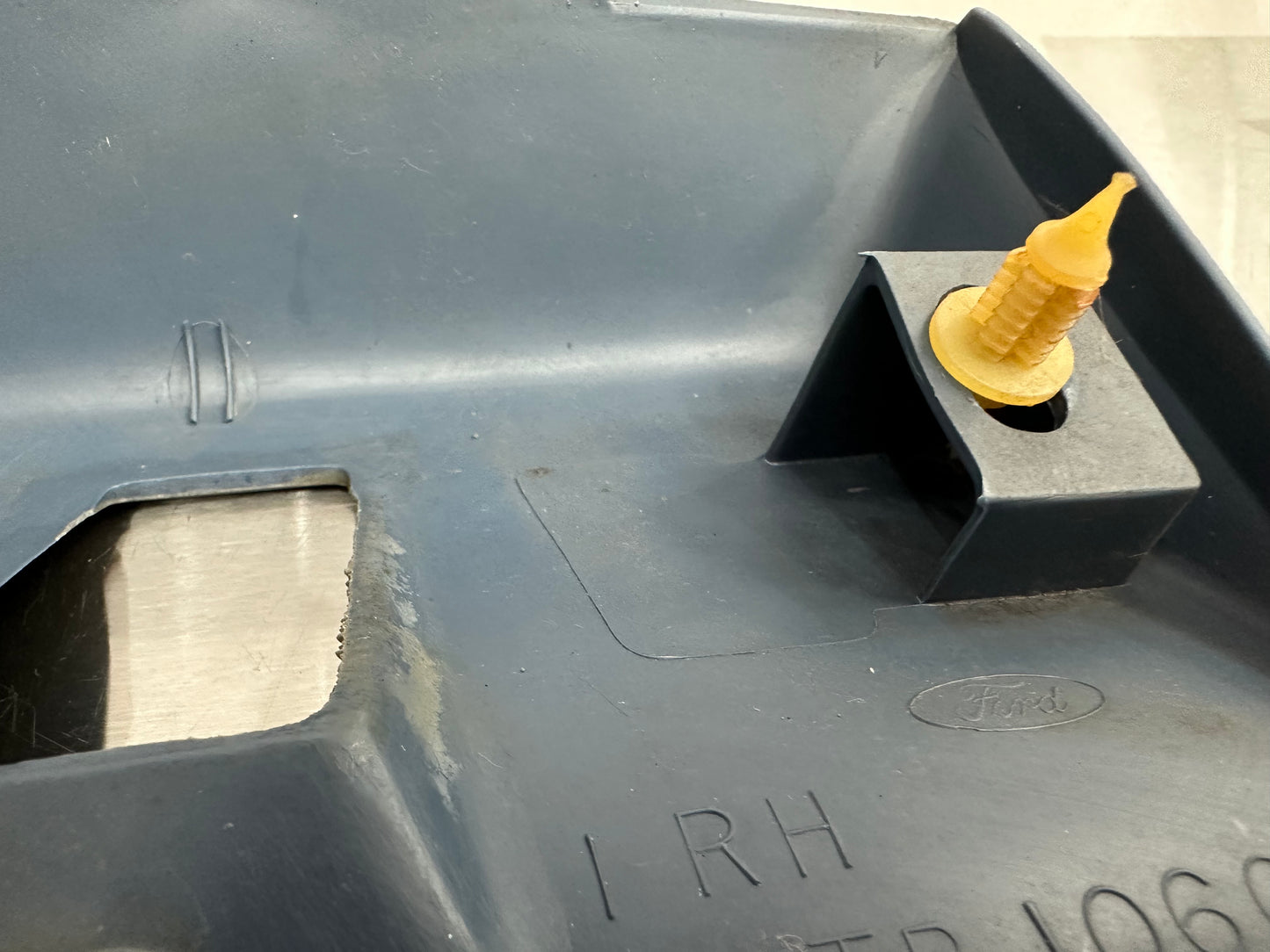 80-86 Ford F150 F250 Regular Cab Seatbelt Cover Bezel LH RH OEM E4TB-1030230-AWH, E4TB-106023-AWH #T83