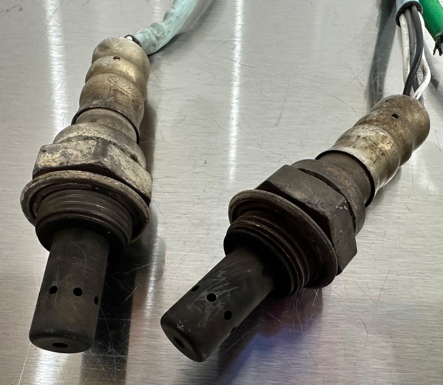 99-04 Ford Mustang Oxygen Sensors Front and Rear OEM #01