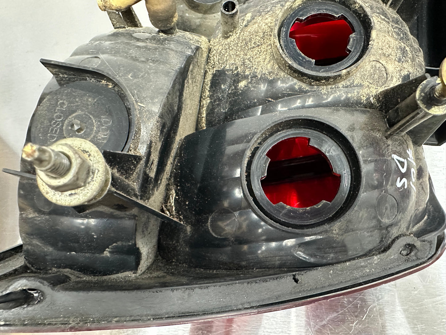 99-04 Ford Mustang Rear Tail Lights Assembly (Pair) XR33-13B505, XR33-13B504 OEM #01