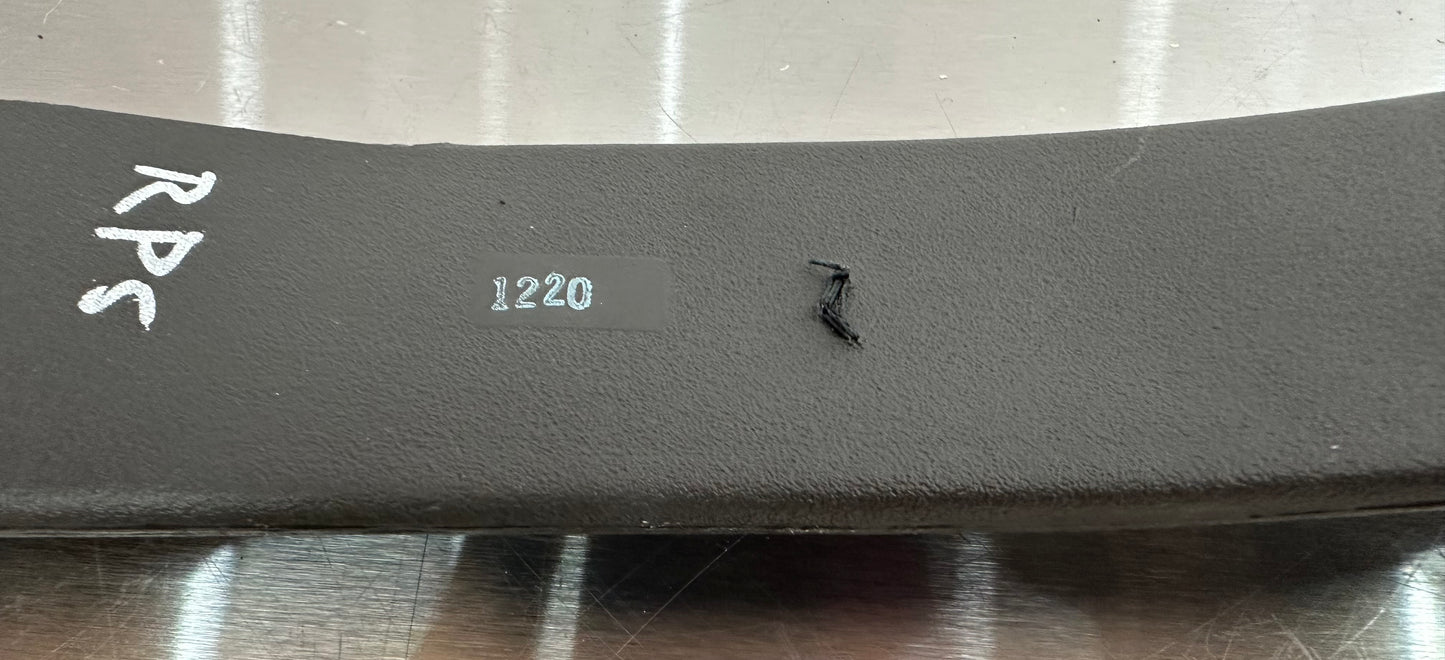 99-04 Ford Mustang Front and Rear Seat Belt Set W/ Bolts OEM #01